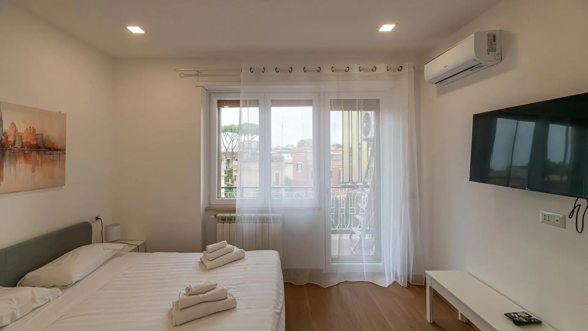 Piazza Lodi - Apartment Rzym 0*,  Włochy