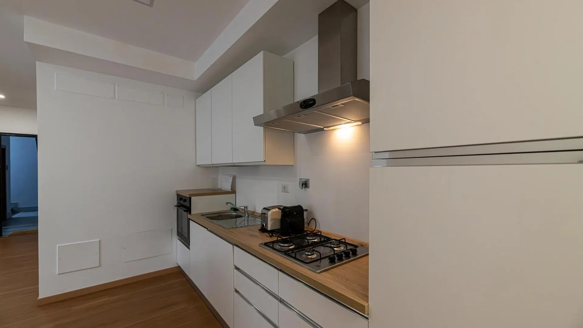 Piazza Lodi - Apartment Rome 0*,  Italy